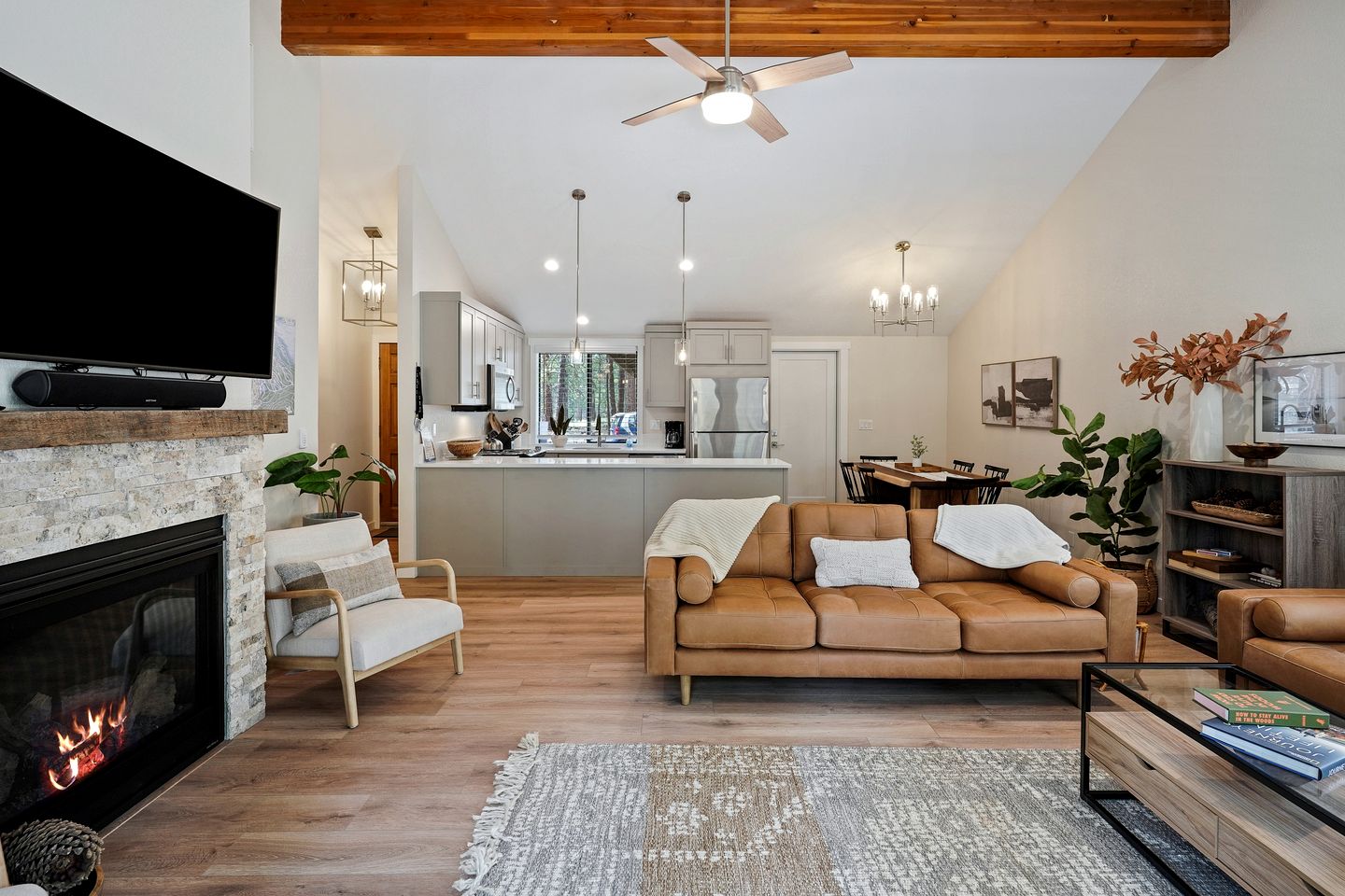 Family and Pet Friendly Cabin with Hot-Tub in Oregon