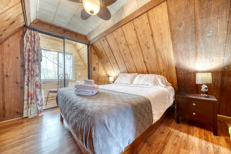 Cozy Getaways in this Cute A-Frame Cabin in Suches, Georgia | A-Frames (Suches, Georgia, United States of America)