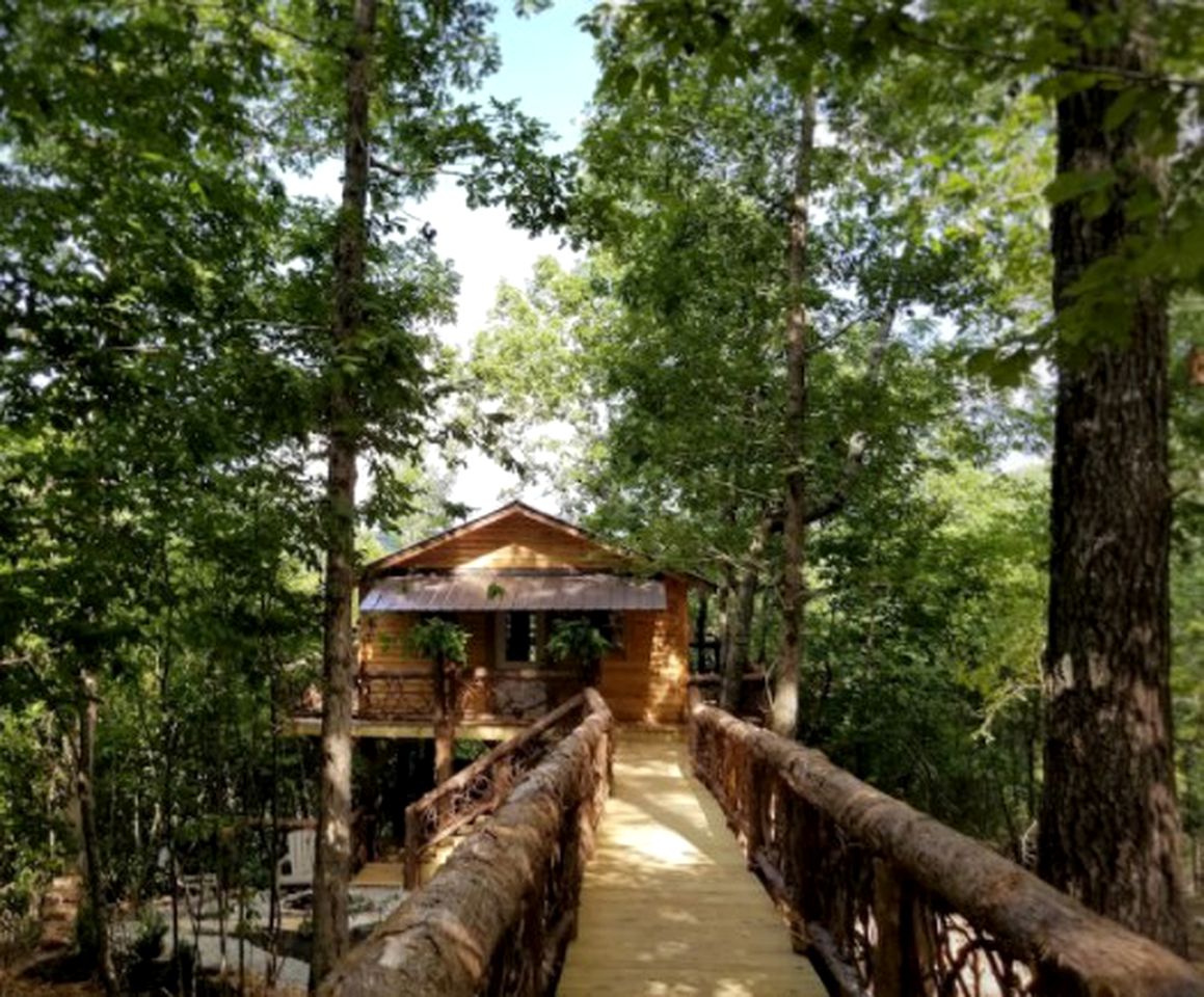 Tree House In The Ozarks Arkansas