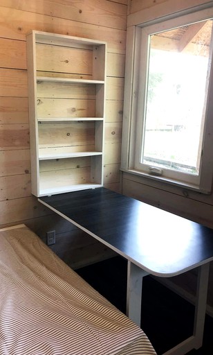 Tiny Houses (Anchorage, Alaska, United States of America)