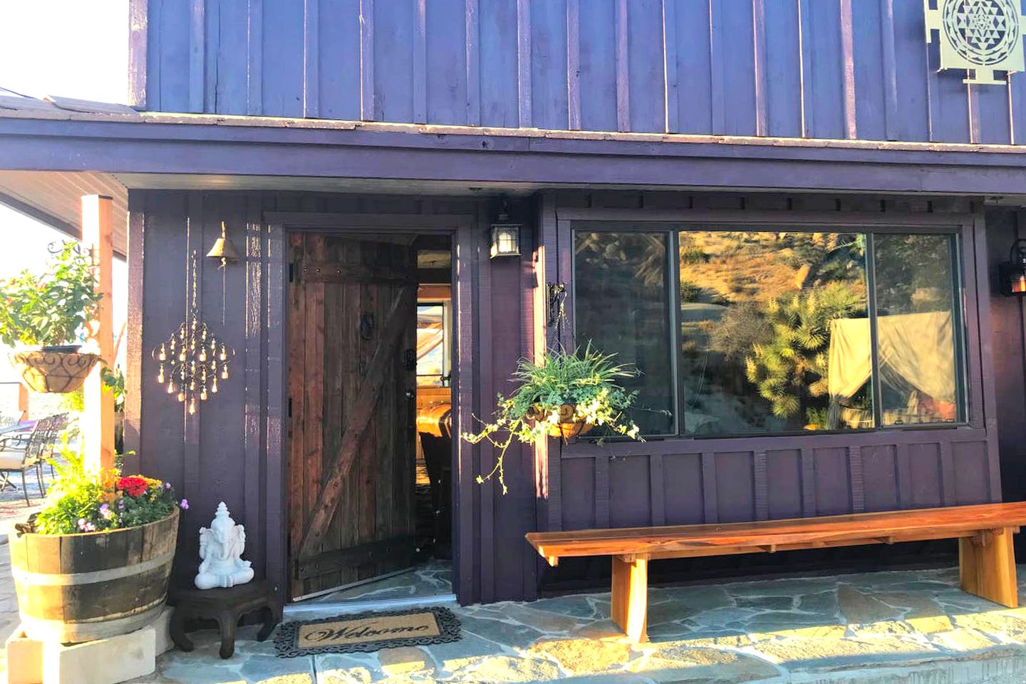 Magical and Secluded Cabin Rental near Yucca Valley for Weekend Getaways from Los Angeles