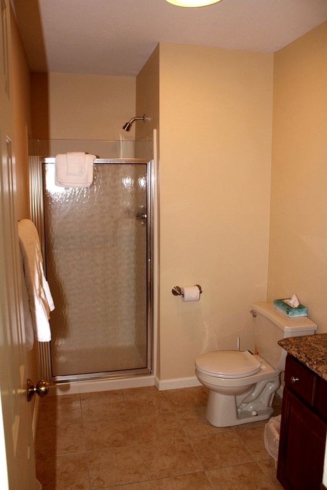 Fantastic Family Rental with Interior Spa in New York