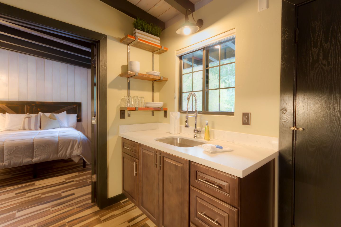 Pet-Friendly Cabin with Beautiful Waterfall Views in Sedona, Arizona