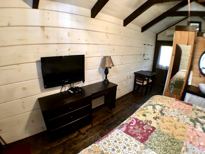 9 Frieda Tiny Home Cottage, Tiny Houses, Sevierville, United States