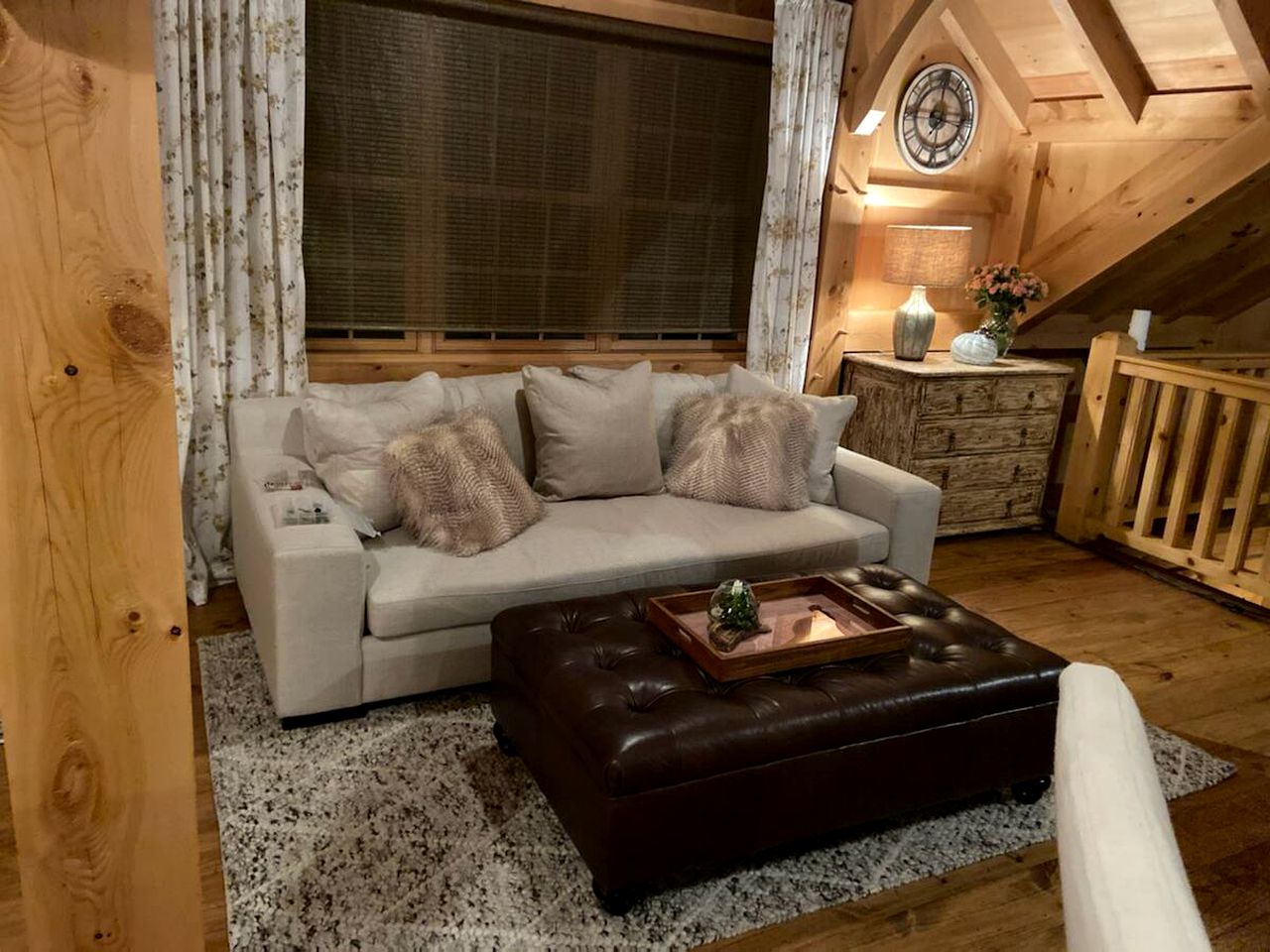 Waterfront Barn Accommodation Ideal for a Weekend Getaway from Philadelphia
