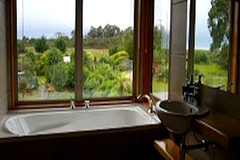 Cozy and Secluded Suite Close to the Tasman Sea in Kakapotahi, New Zealand | Nature Lodges (Ross, South Island, New Zealand)