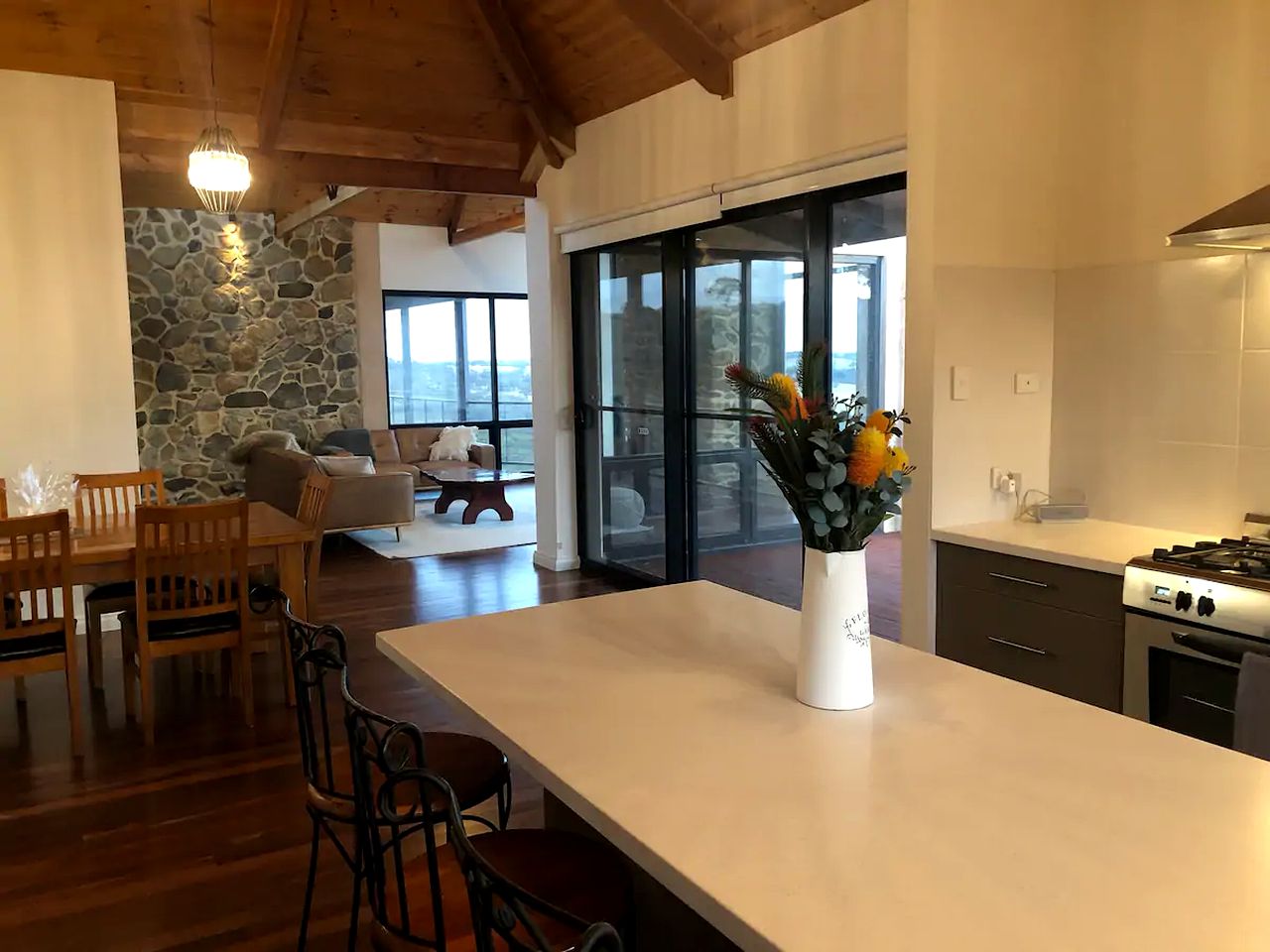 Luxurious Villa Rental Perfect for Glamping in South Australia