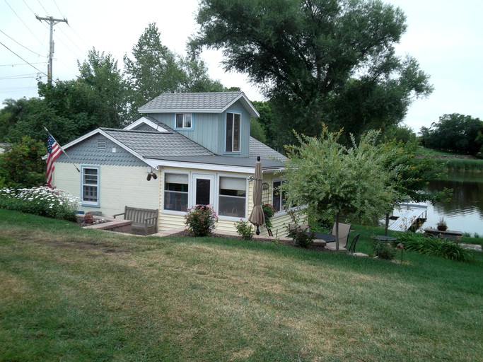 Cottages (Horicon, Wisconsin, United States of America)