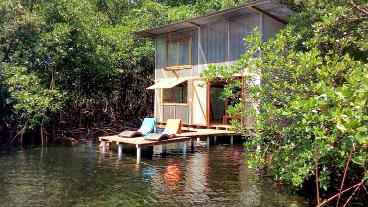 Secluded Treehouse Cabin in the Mangroves for a Tropical Vacation in Panama