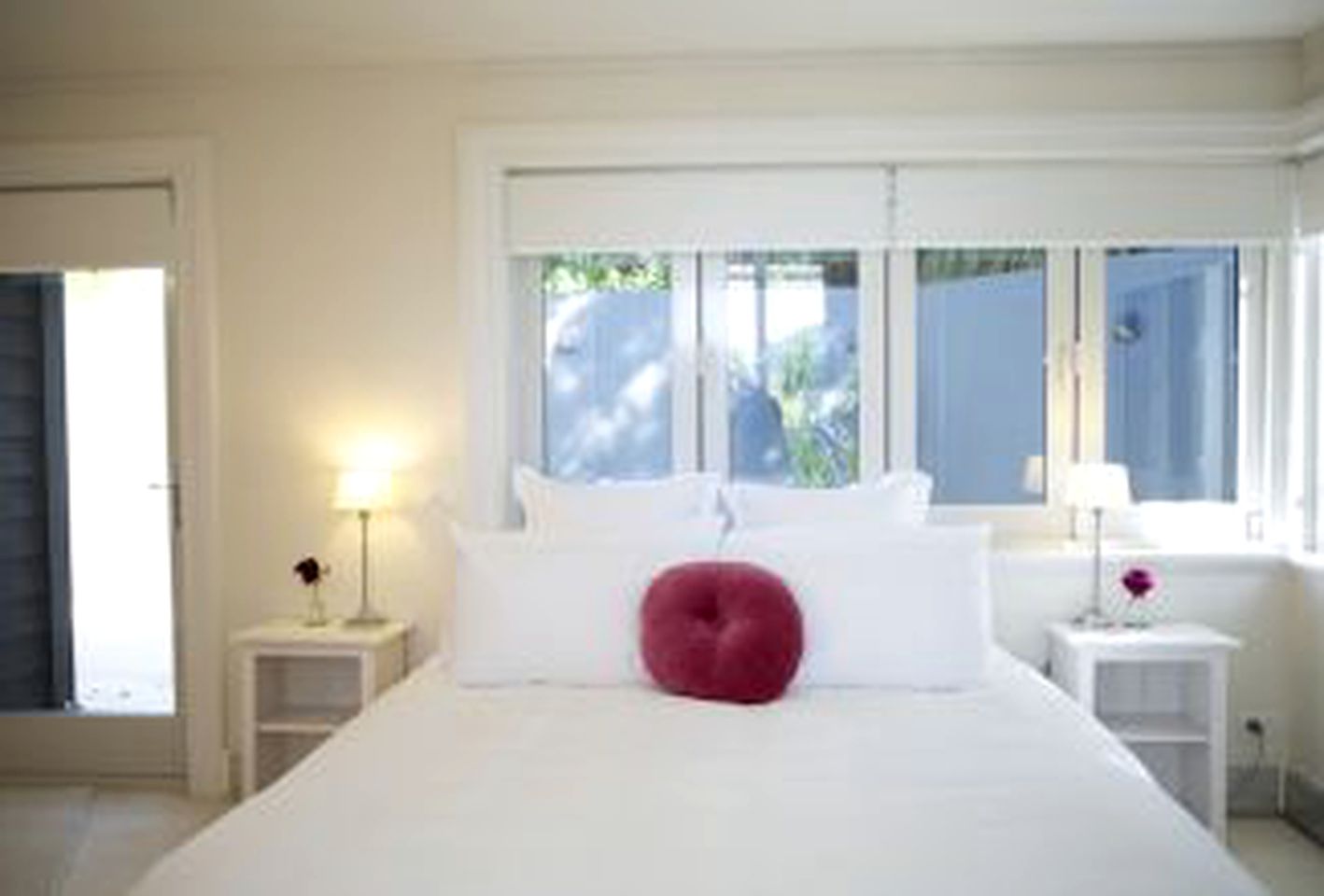 Bright and Modern Honeymoon Rental in Whitianga, New Zealand