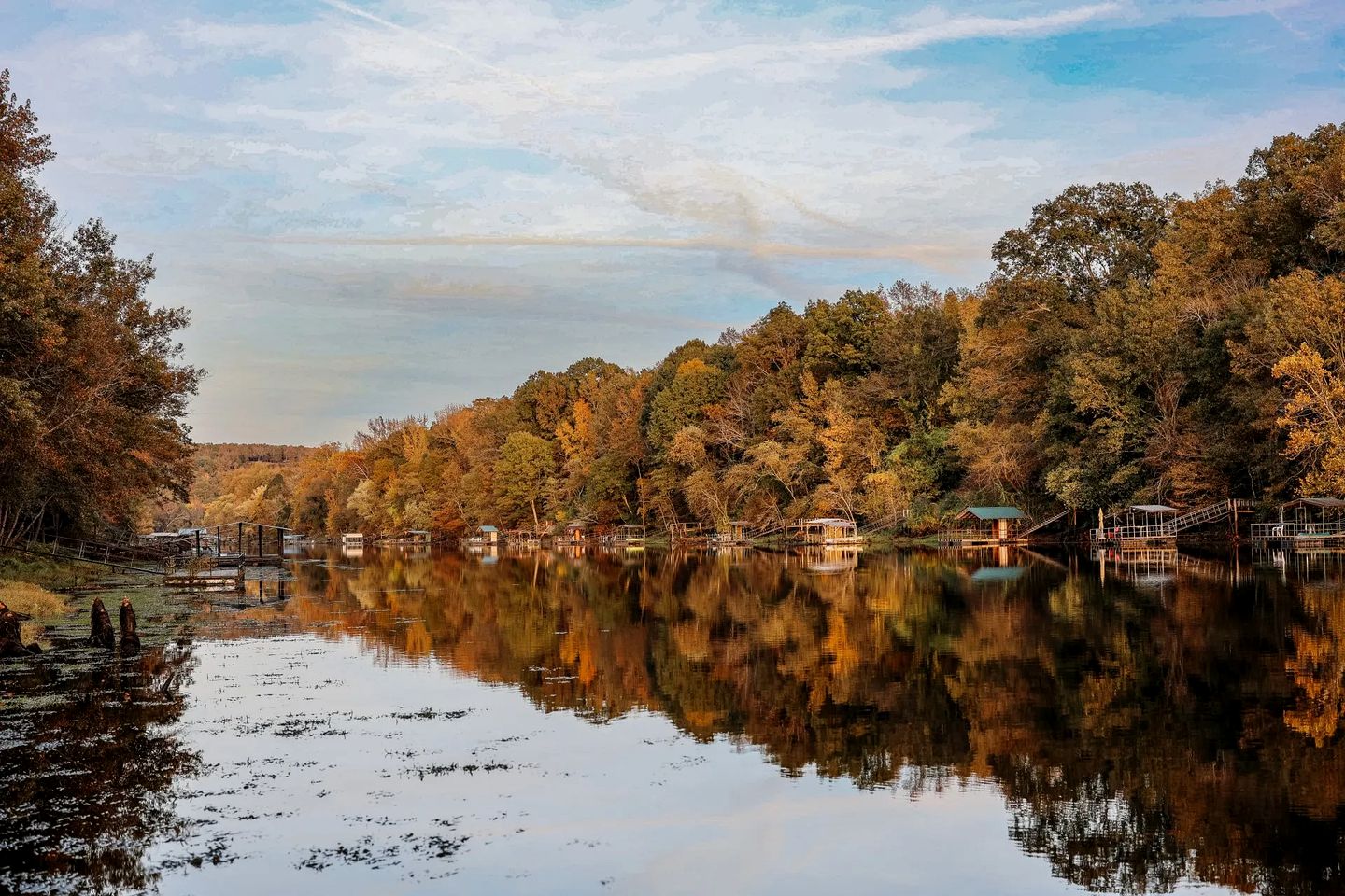 Comfortable Vacation Rental with River Access near Greers Ferry Lake in Arkansas | Nature Lodges (Heber Springs, Arkansas, United States of America)