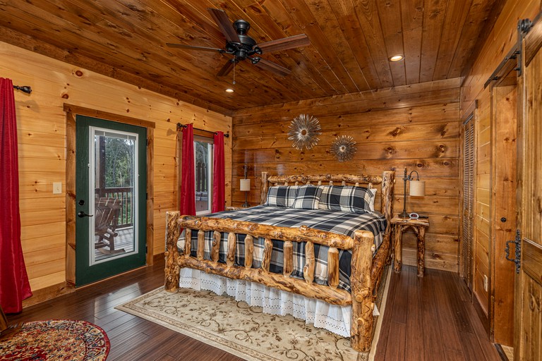 Cabins (United States of America, Gatlinburg, Tennessee)