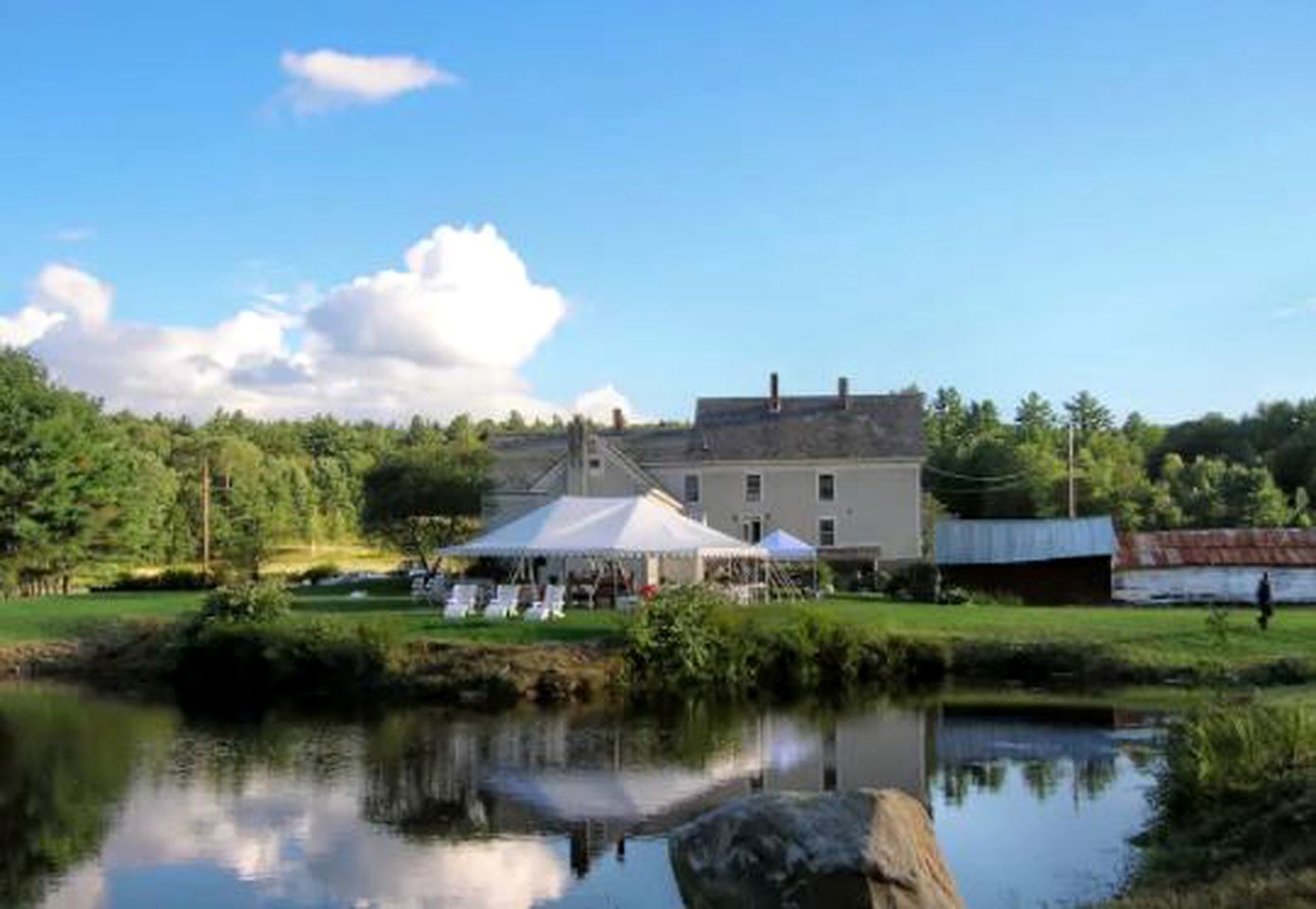 Large Bed and Breakfast with an Authentic Japanese Restaurant in Chester, Vermont