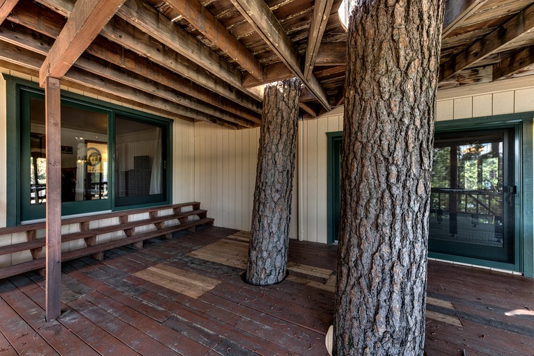 Cabins (United States of America, Groveland, California)