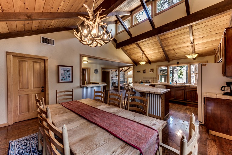 Cabins (United States of America, Groveland, California)