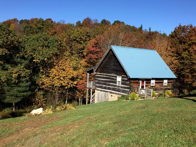 A Blue Ridge Haven, Cabins, Meadows of Dan, United States of America