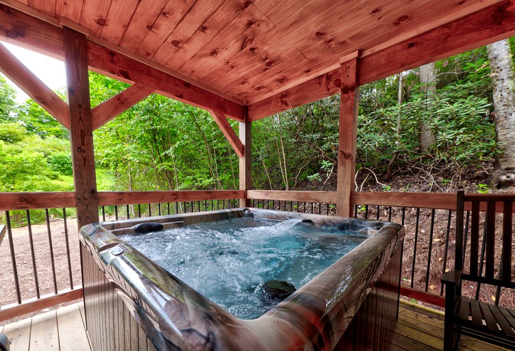 Cabins (United States of America, Gatlinburg, Tennessee)