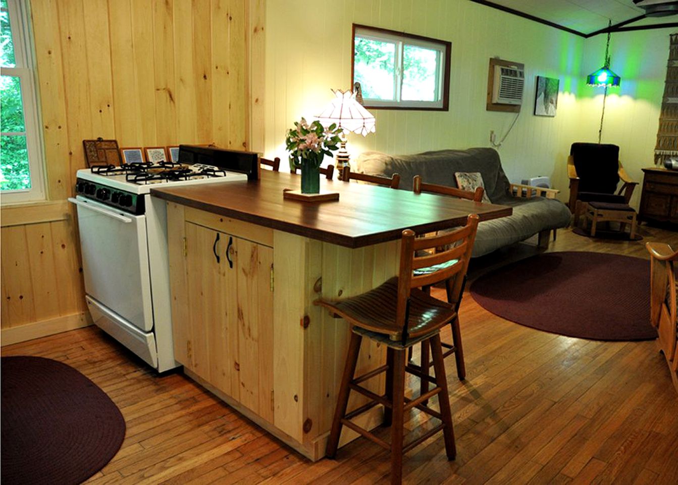 Riverside Cabin Rental Amid the Appalachian Mountains in North Carolina