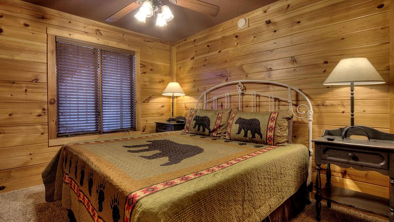 Cabins (Gatlinburg, Tennessee, United States)