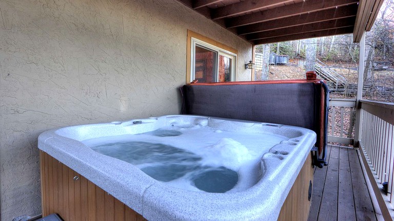 Cabins (Gatlinburg, Tennessee, United States)