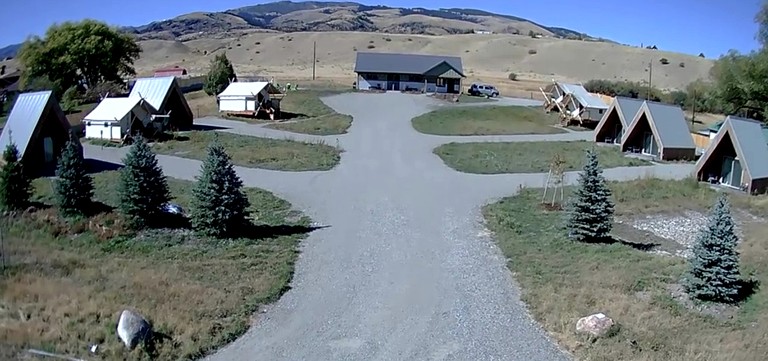 Cabins (United States of America, Emigrant, Montana)