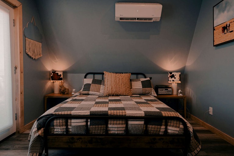 A-Frames (United States of America, Williams, Arizona)