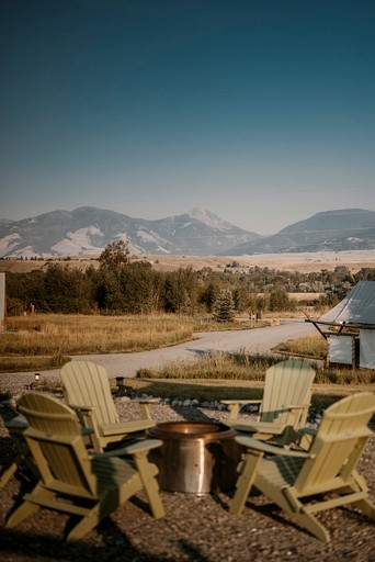 Cabins (United States of America, Emigrant, Montana)