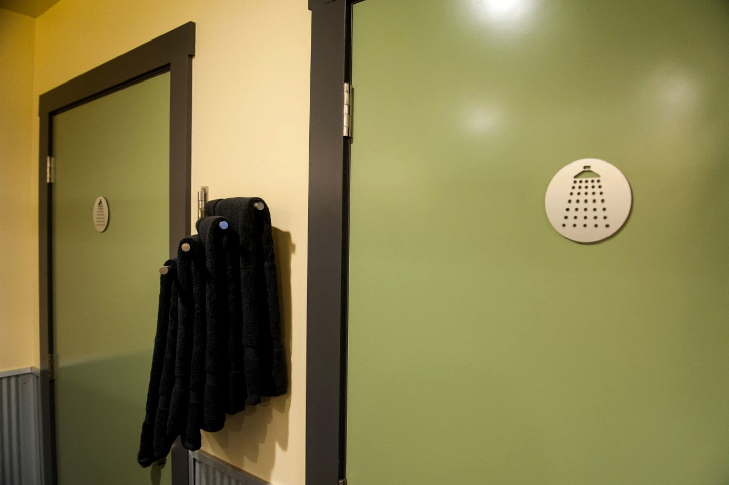 Stylish A-Frame Cabin Retreat with Shared Amenities & Scenic Views in Emigrant, Montana