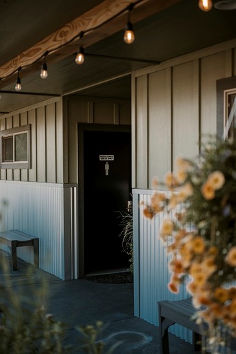 A-Frames (United States of America, Emigrant, Montana)