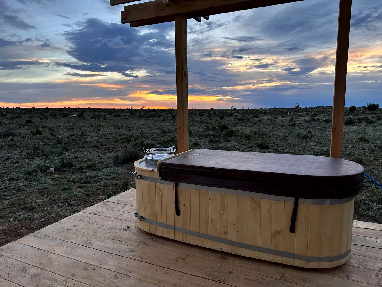 Rustic Off-Grid A-frame with Hot Tub and Sauna near the Grand Canyon for a Unique Escape in Williams, Arizona