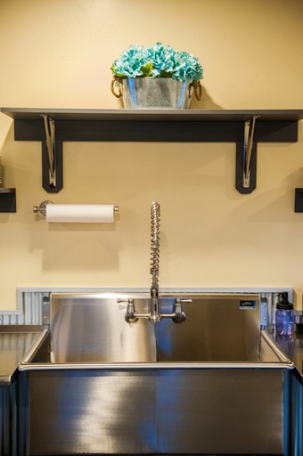 Cabins (United States of America, Emigrant, Montana)