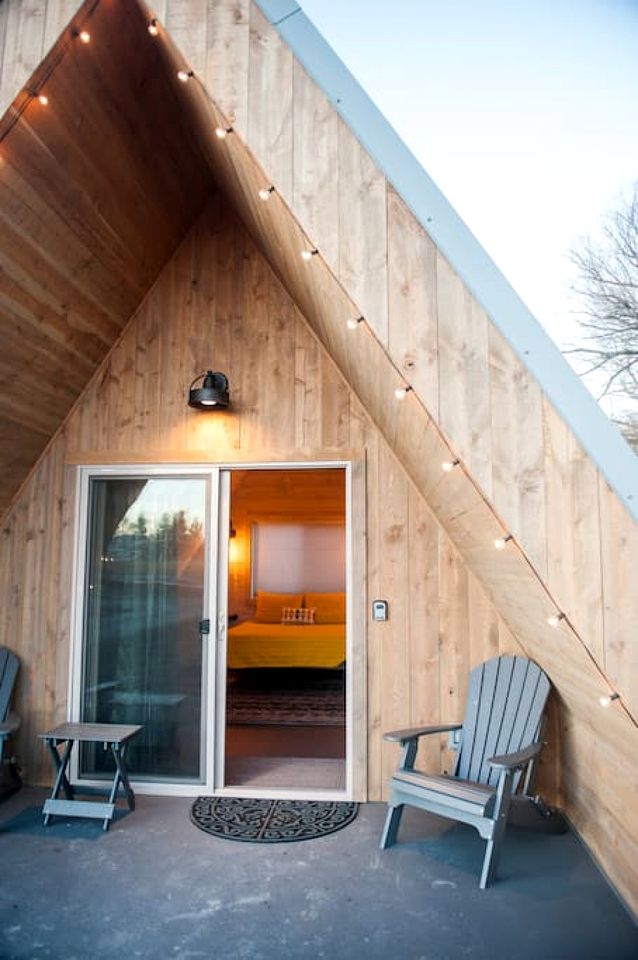 Gorgeous A-Frame Cabin for Two near Yellowstone with Incredible Glampground Amenities in Emigrant, Montana