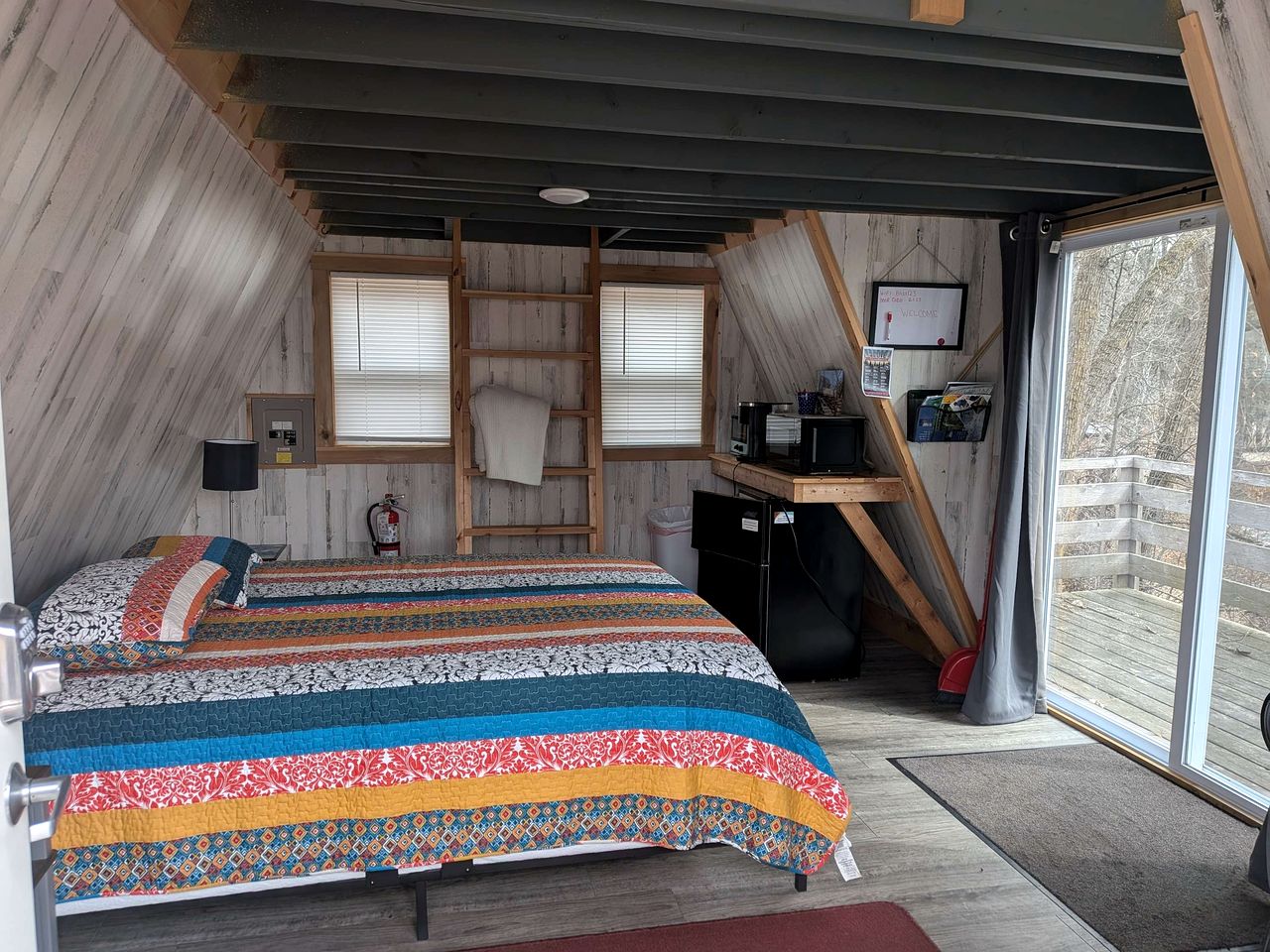 Cozy Woodland Glamping Retreat Surrounded by Nature & Lakes in Walker, Minnesota