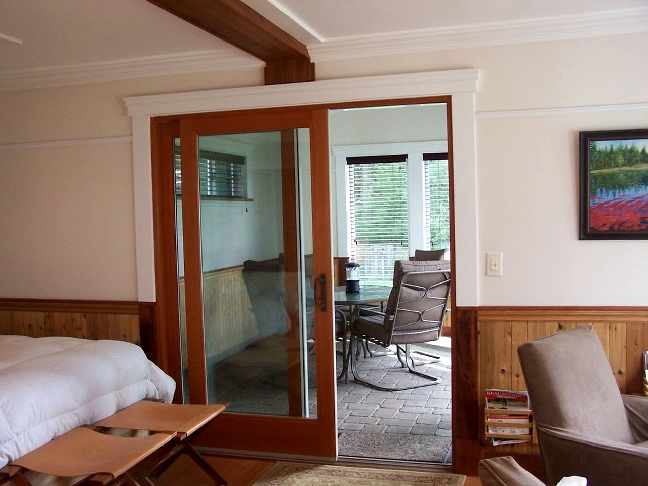 Beautiful Three-Bedroom Cottage Rental on Coquille River in Bandon, Oregon