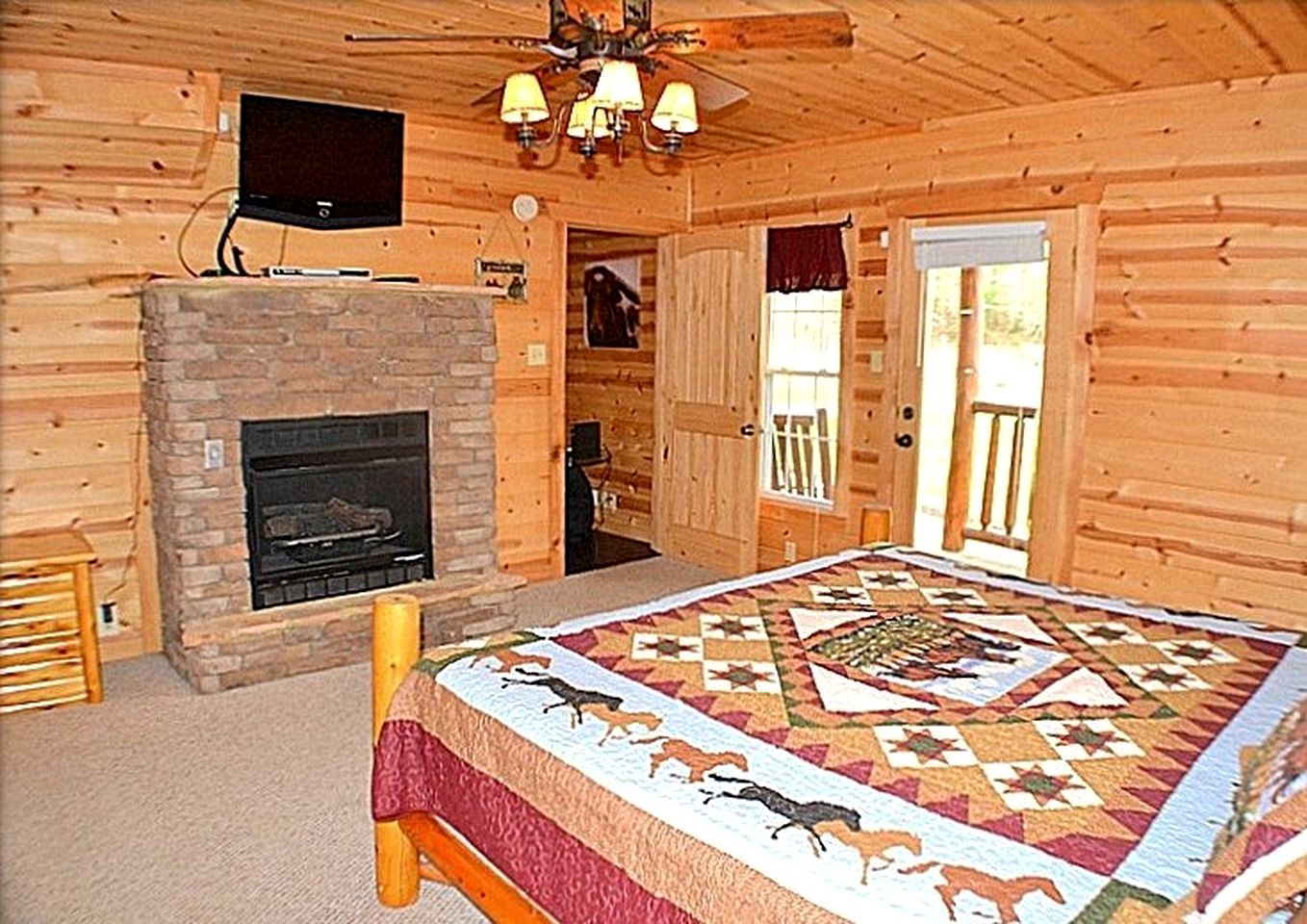 Premium Glamping Rental with Hot Tub and Games Room in Sevierville, Tennessee