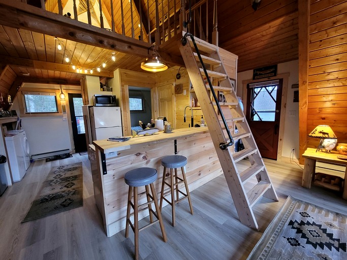 A-Frames (United States of America, --, Michigan)