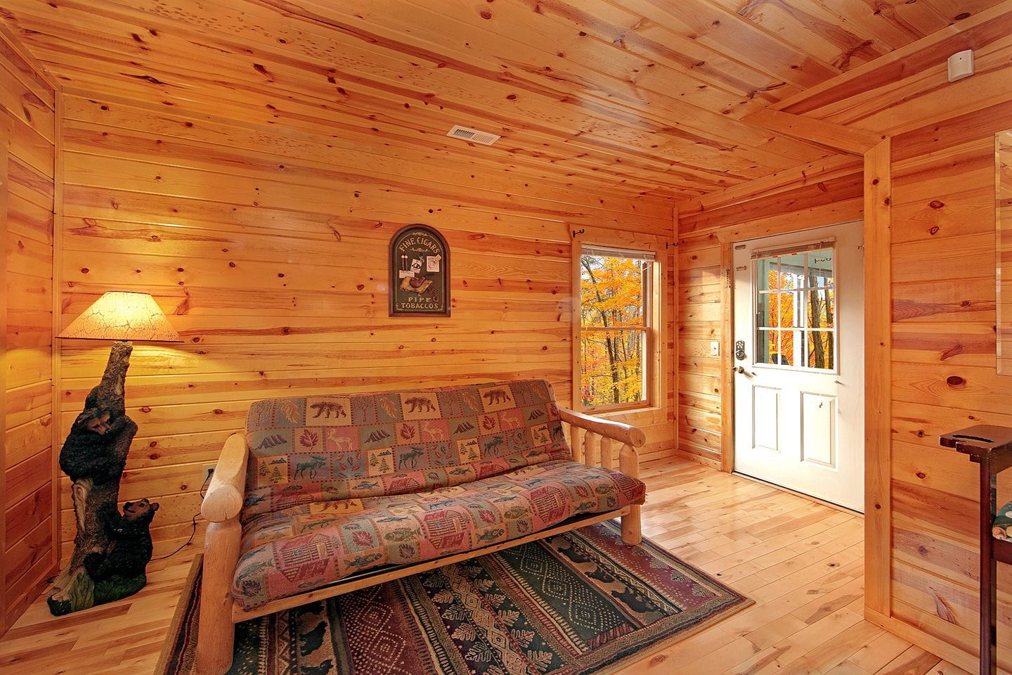 Impressive Cabin with a Private Indoor Pool and Hot Tub in Sevierville, Tennessee