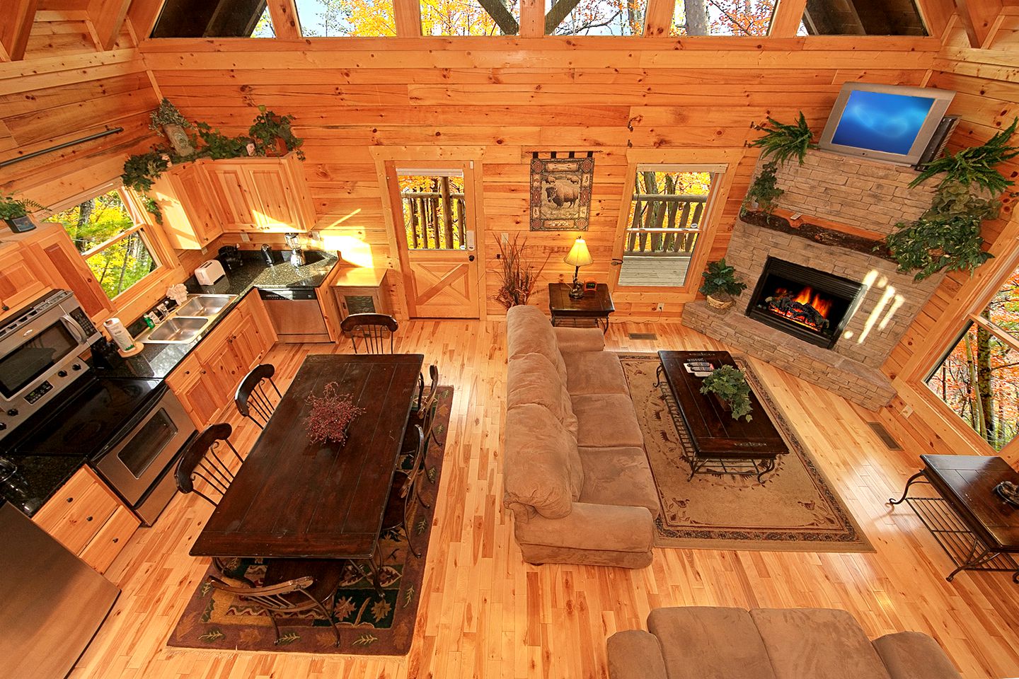 Impressive Cabin with a Private Indoor Pool and Hot Tub in Sevierville, Tennessee