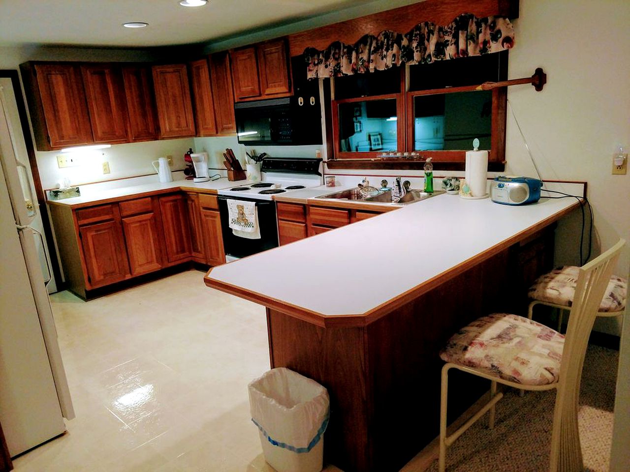 Peaceful Riverfront Cottage Rental near the Chesapeake Bay in Virginia