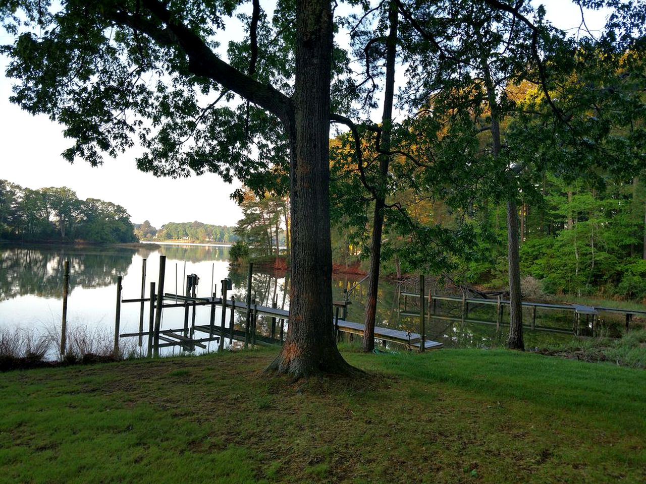 Peaceful Riverfront Cottage Rental near the Chesapeake Bay in Virginia