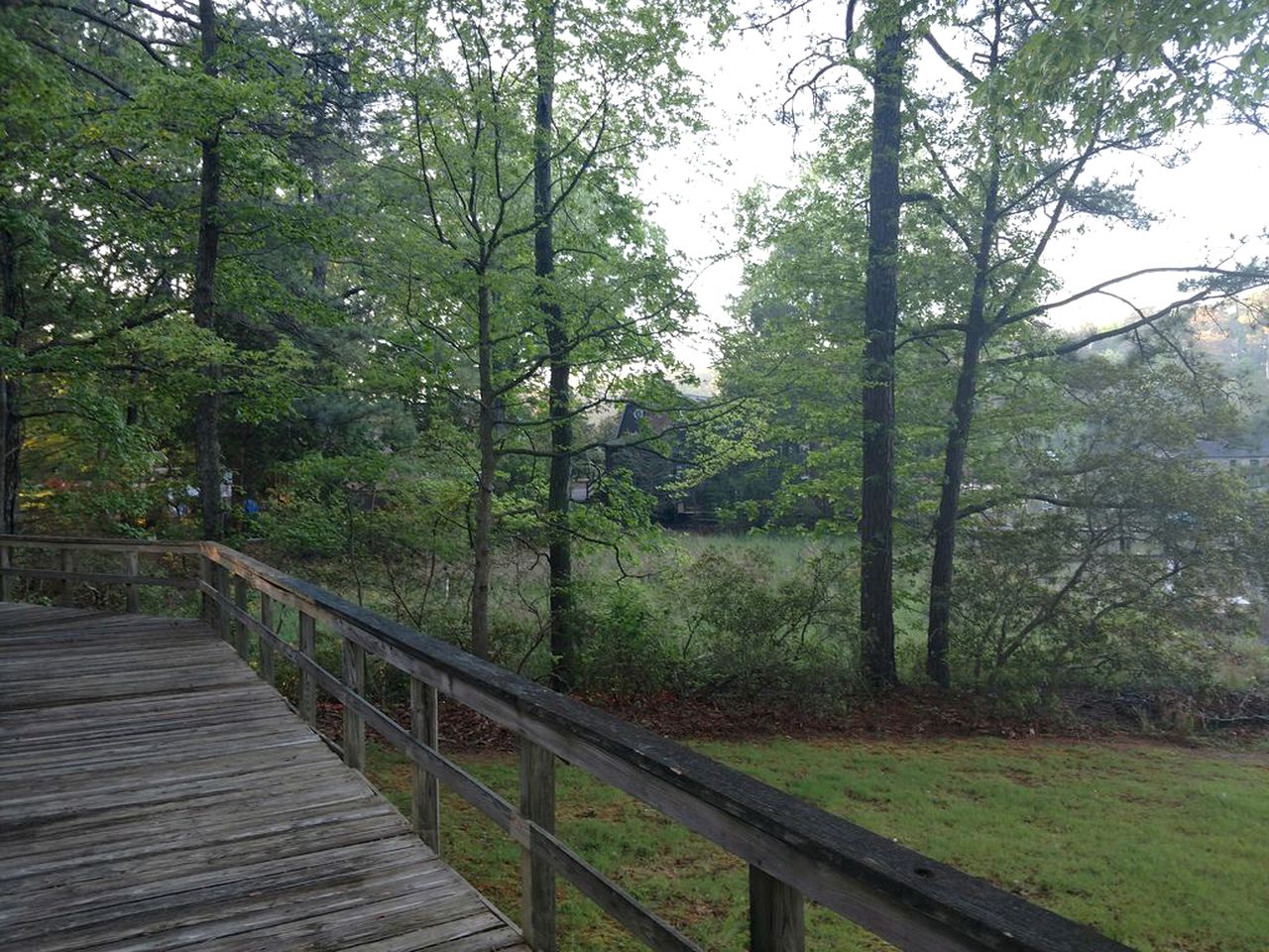 Peaceful Riverfront Cottage Rental near the Chesapeake Bay in Virginia