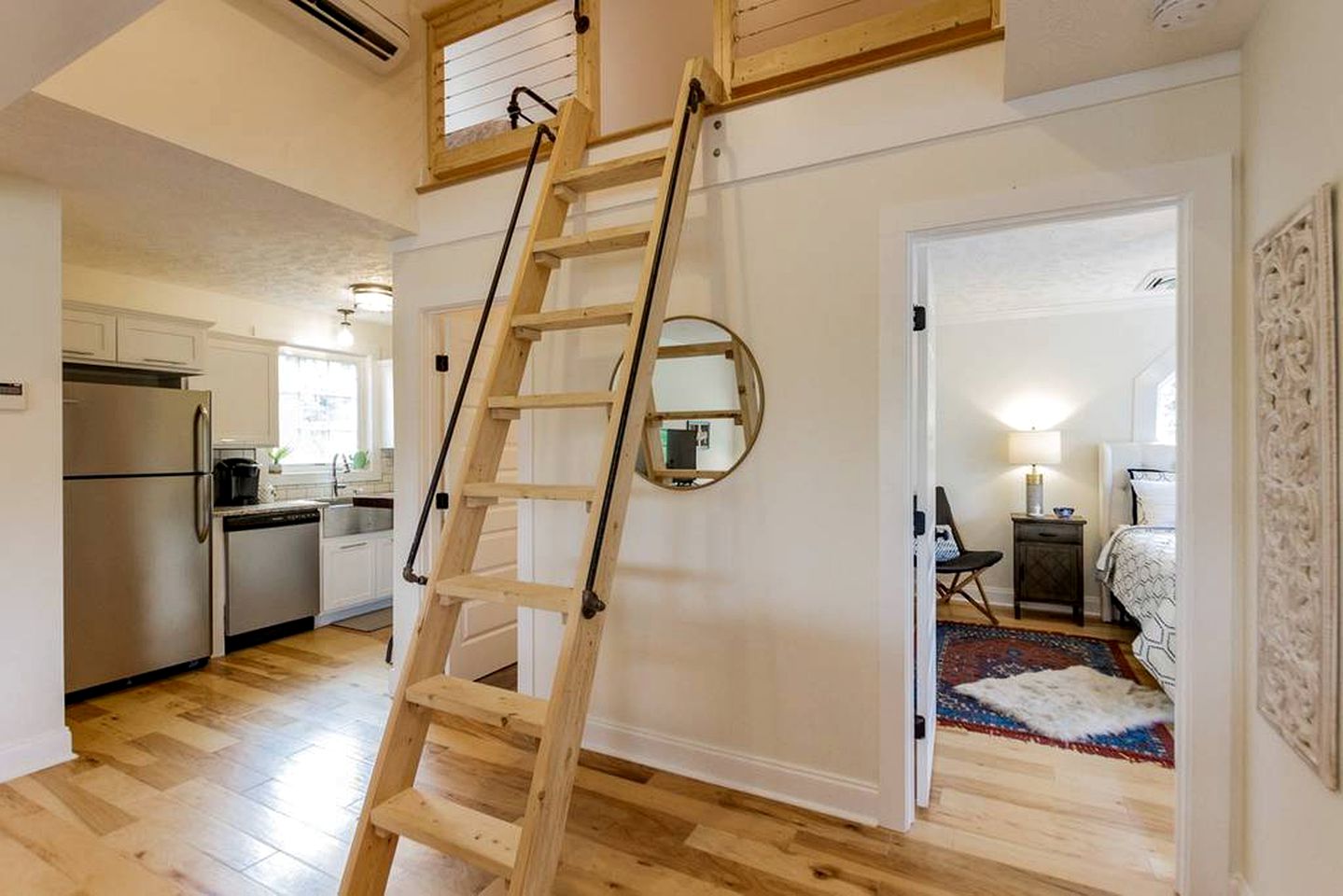 Modern, Rustic Farmhouse Vacation Rental with a Deck in Clarksville, Tennessee