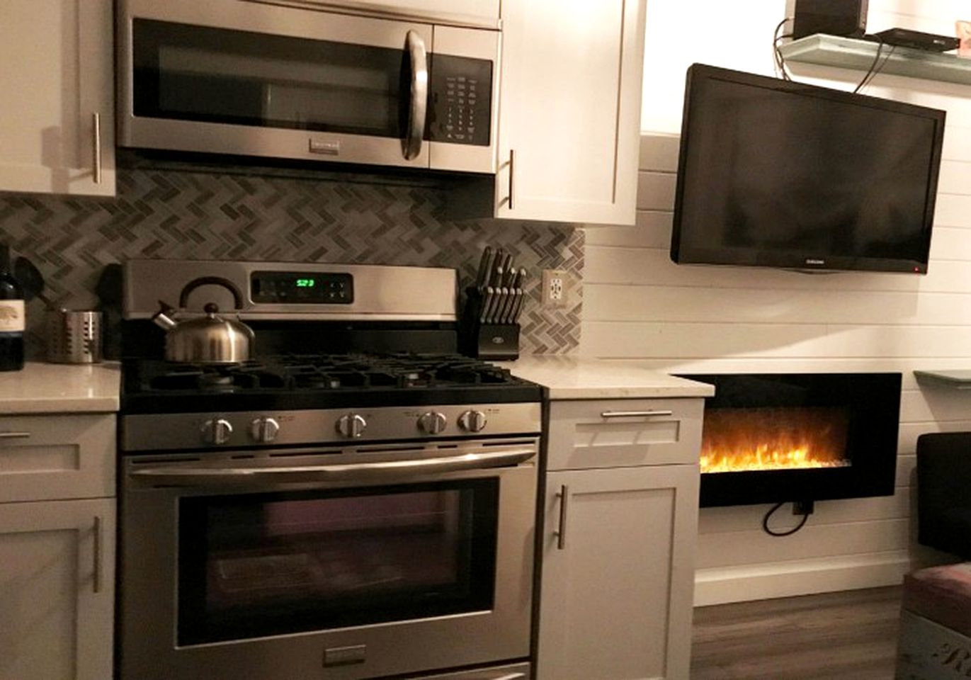 Gorgeous Tiny House Perfect for a Romantic Getaway near Woodstock, New York