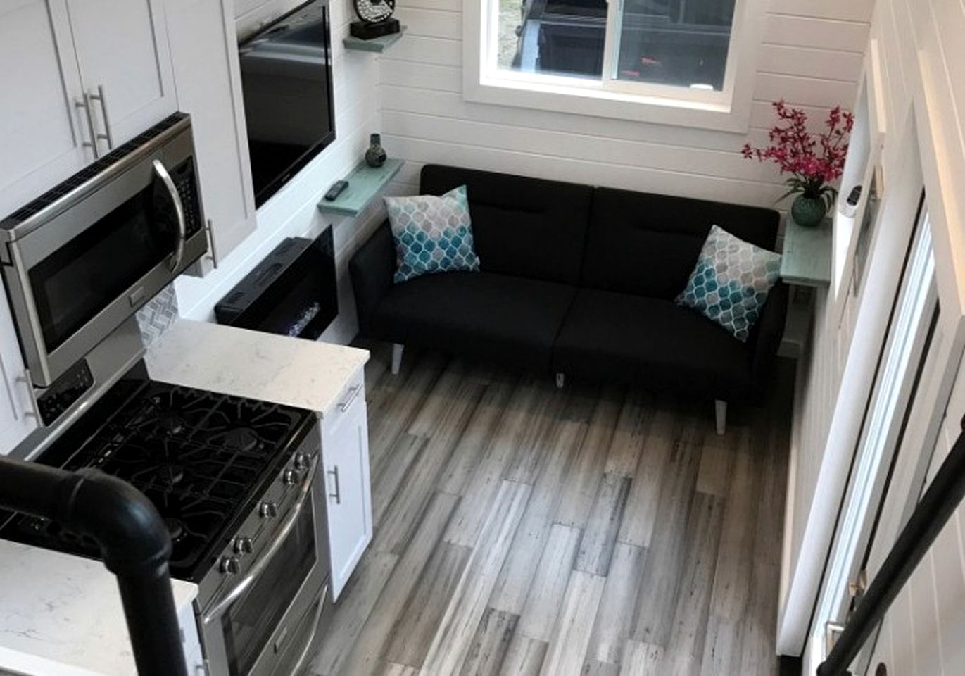 Gorgeous Tiny House Perfect for a Romantic Getaway near Woodstock, New York