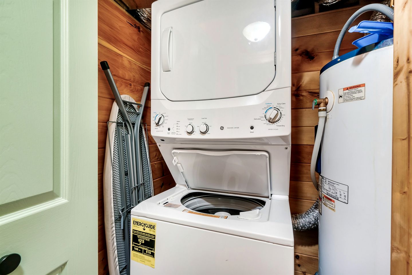 Cozy Cabin Close to Amazing Activities in Gatlinburg, Tennessee