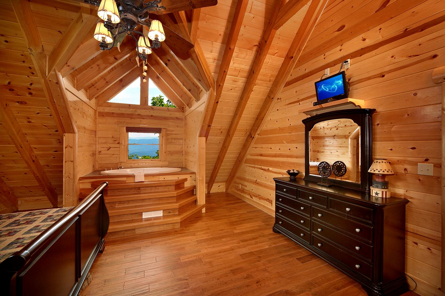 Secluded Log Cabin near Douglas Lake in Sevierville, East Tennessee