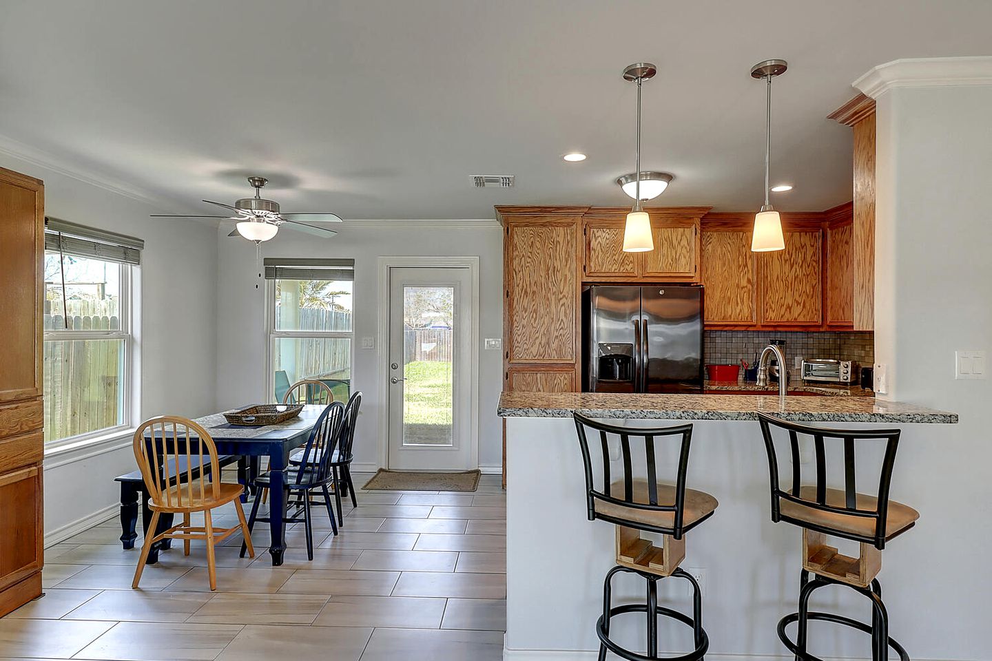 Delightful Seaside Cottage with Private Backyard in Rockport, Texas