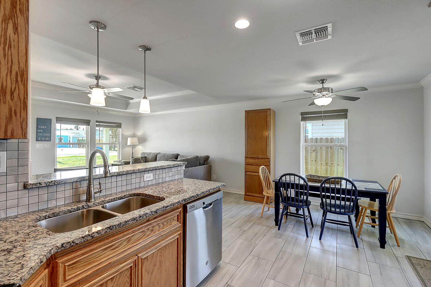 Delightful Seaside Cottage with Private Backyard in Rockport, Texas