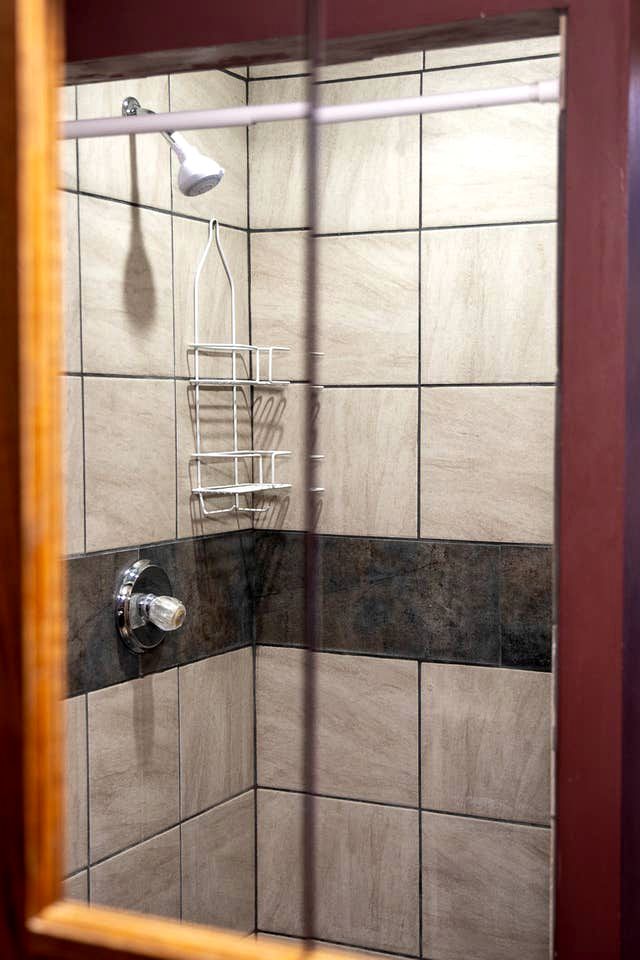 Cozy and Intimate Cabin Rental near Livingston for a Romantic Getaway in Montana