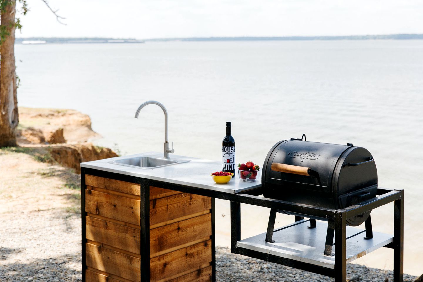 Tiny House for Rent on Lake Texoma, Texas